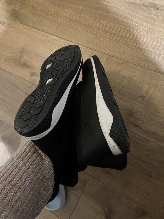 Зимни черни апрески