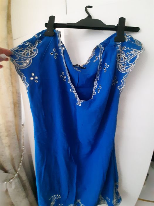 Rochie albastra noua