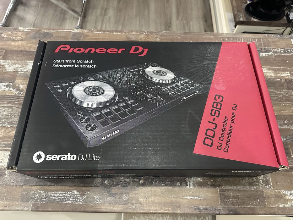 Pioneer DDJ-SB3/ DJ контролер/
