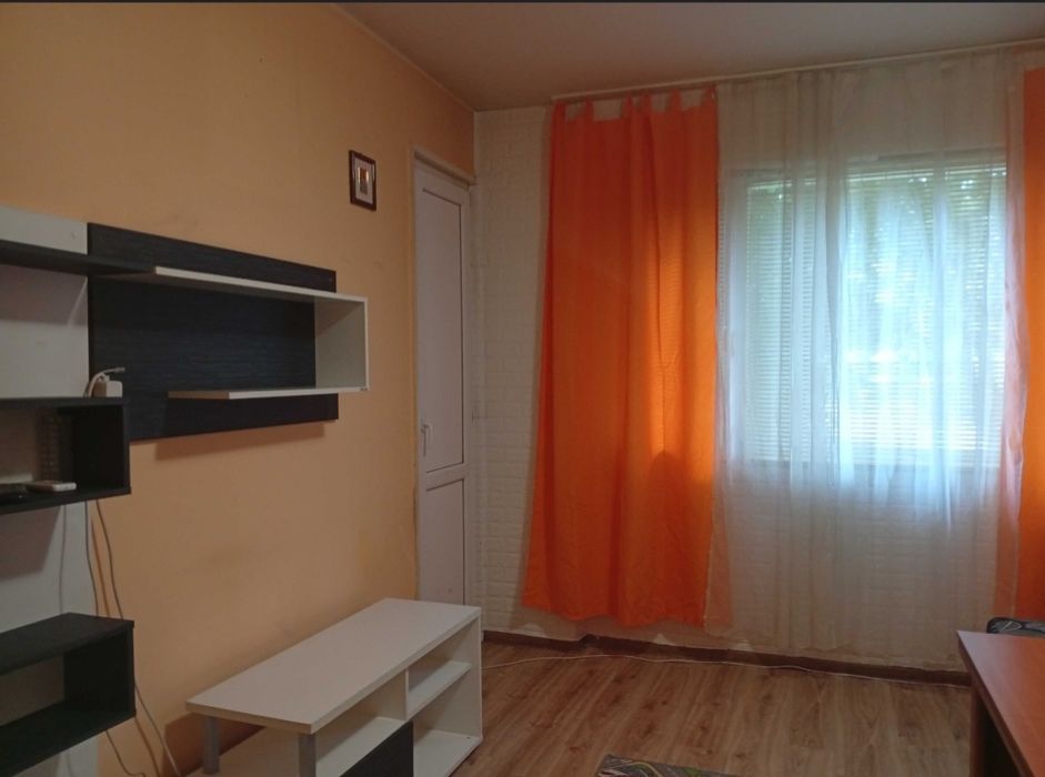 Дава се под наем Тристаен апартамент в София, Сухата река - 70 кв.м за 460 € - Снимка #1
