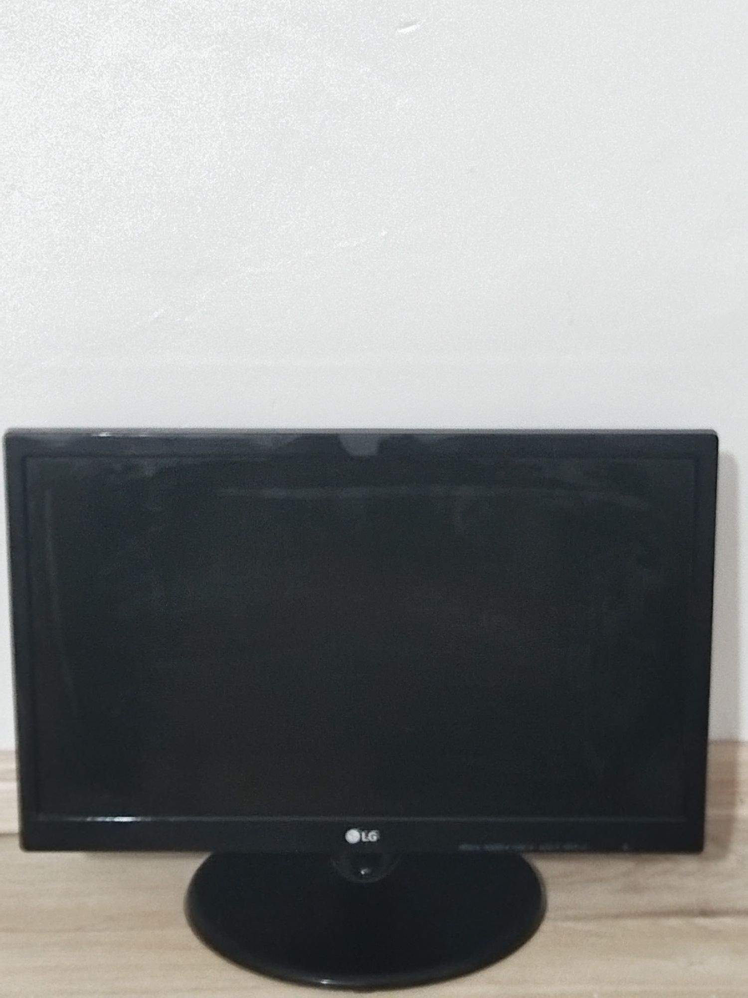 Vând monitor OLG