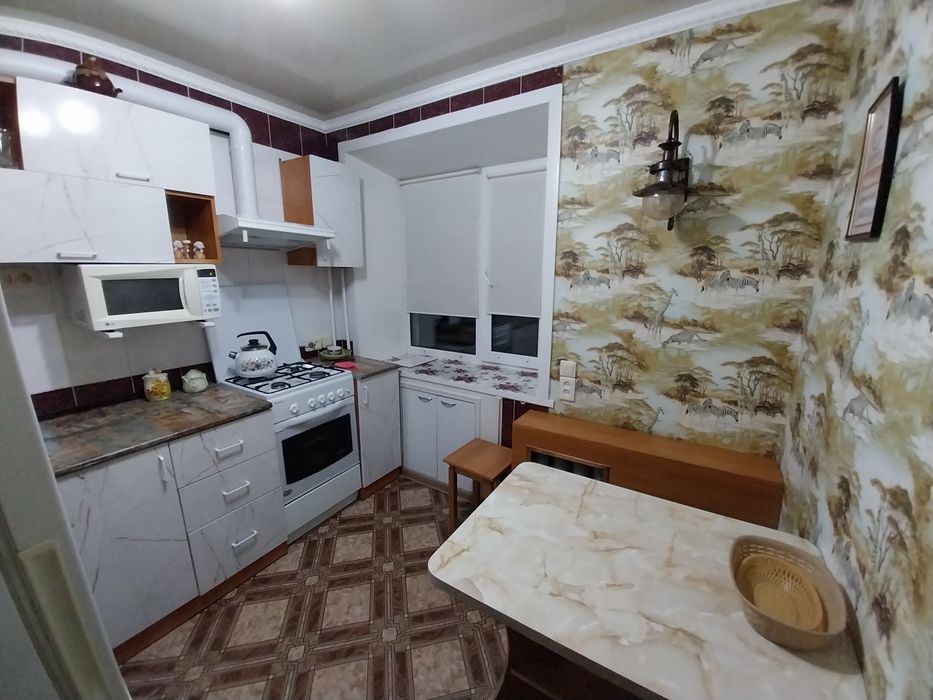 Сдам 2-х комнатную квартиру командировочным.