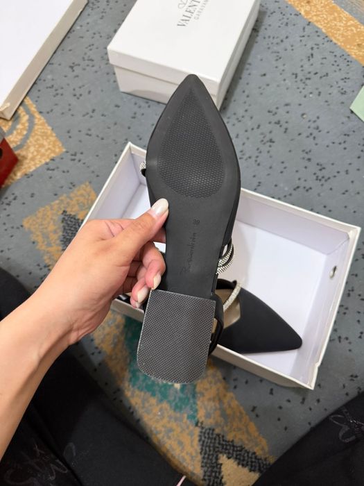 Новая женская обувь