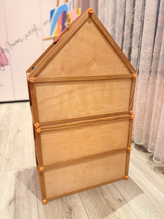 Дървена къща за игра