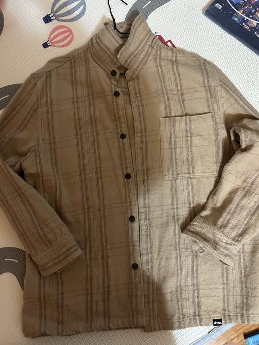 Плътна  мъжка риза на ZARA