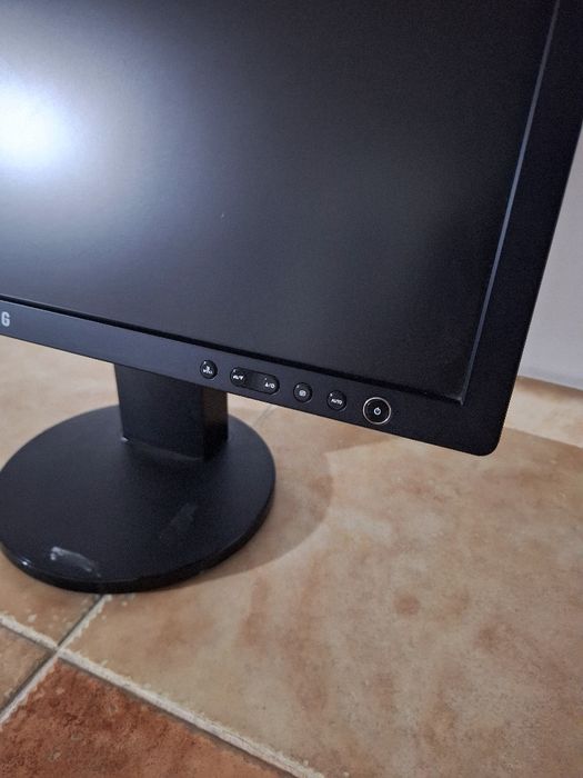 Vand monitor Samsung diagonala de 24 inch