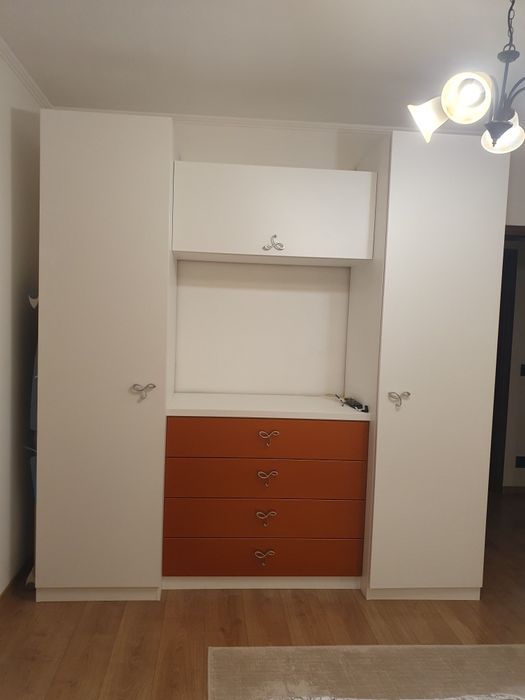 Vând mobila dormitor stare perfectă