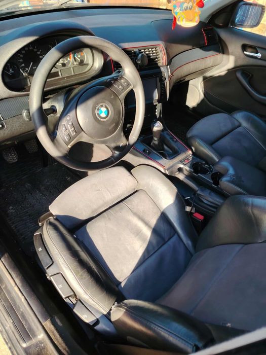 Bmw e46 2004.  180cp