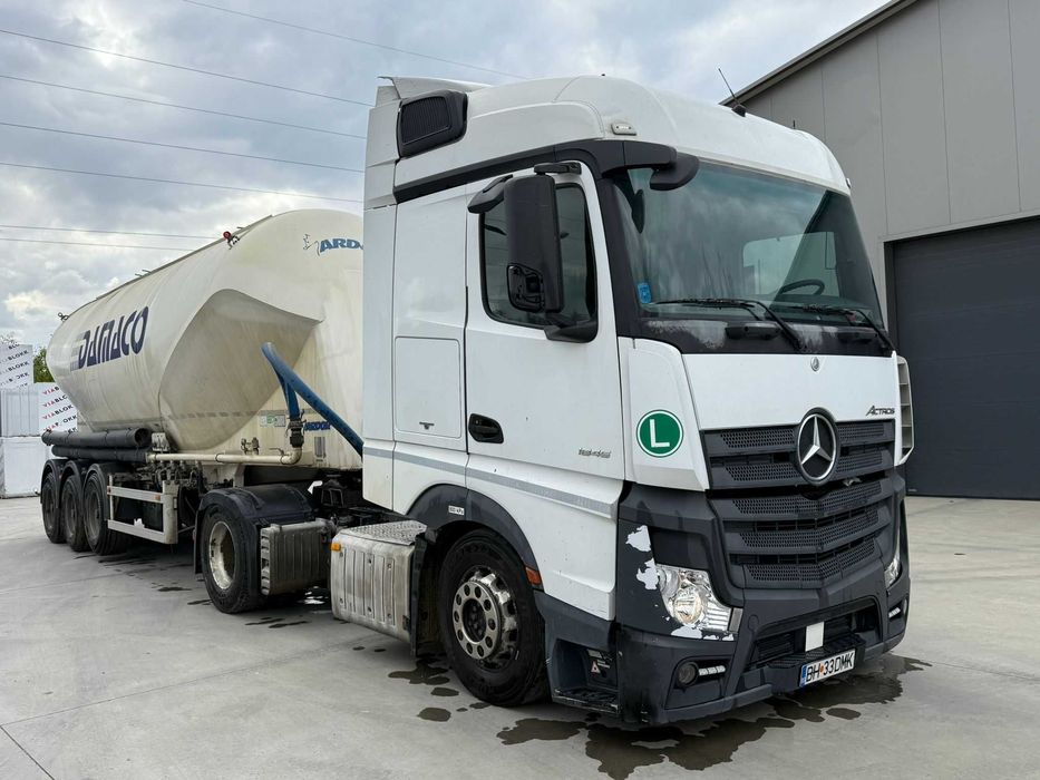 Cap tractor - Mercedes Actros - Damaco Logistic