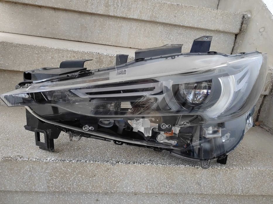 Фарове Mazda CX5 FULL LED 2020 ляв десен/Фарове Мазда ЦХ5/Оригинални