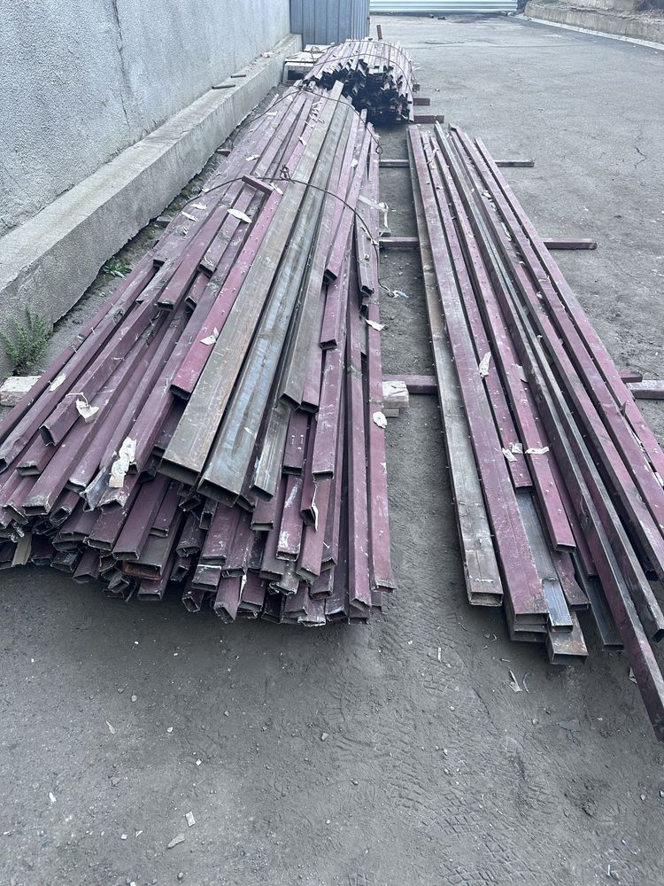 Продам квадратную трубу