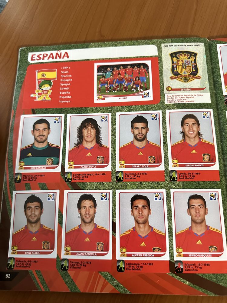 Vand album Panini World Cup 2010 complet