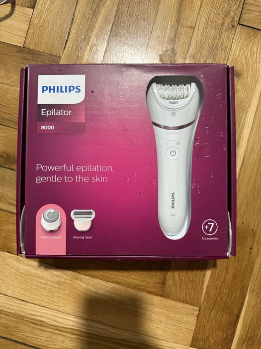 Philips Epilator Series 8000 - епилатор със 7 приставки (нов)