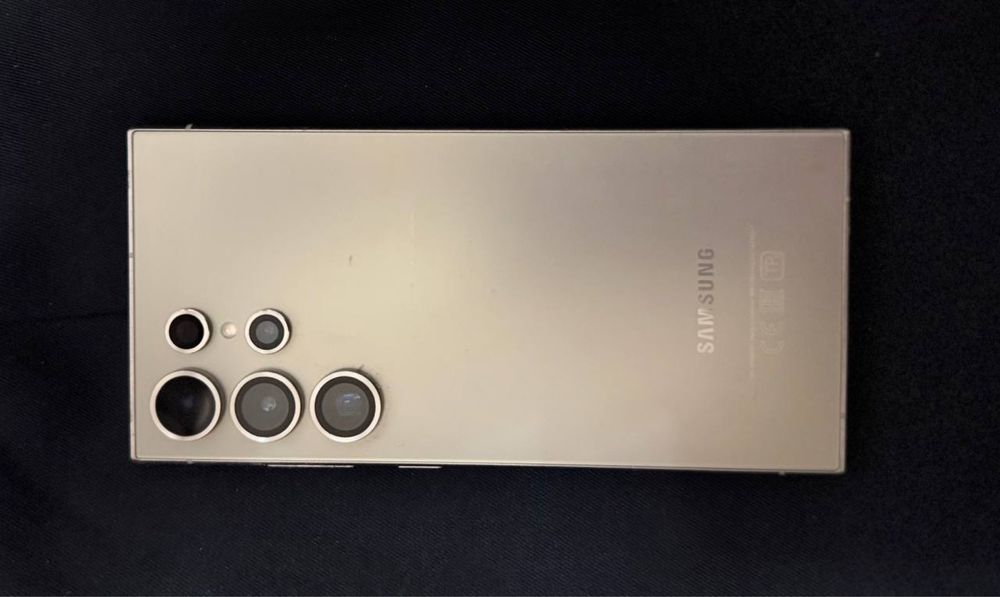 Сотилади Galaxy 24Ultra 10млн.сум Город Зарафшан