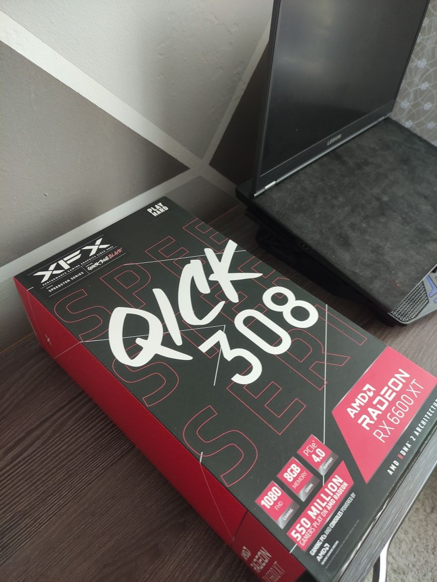 Продам видеокарту RX6600XT