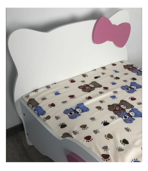 Детская кровать для девочек