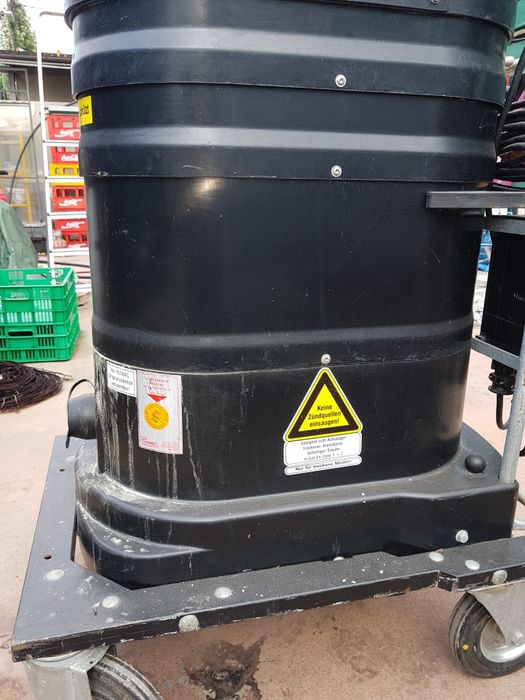 Индустриална прахосмукачка. Ruwac model DS 1220 M-EX