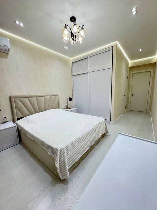 Квартира продается 3/10/12 на жк NRG Oybek