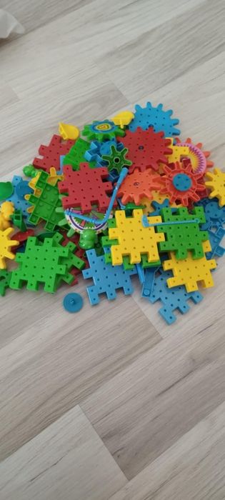 Играчки за момче