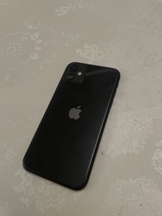 Продам Iphone 11