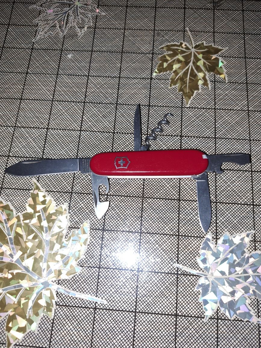 Briceag Victorinox Swisschamp