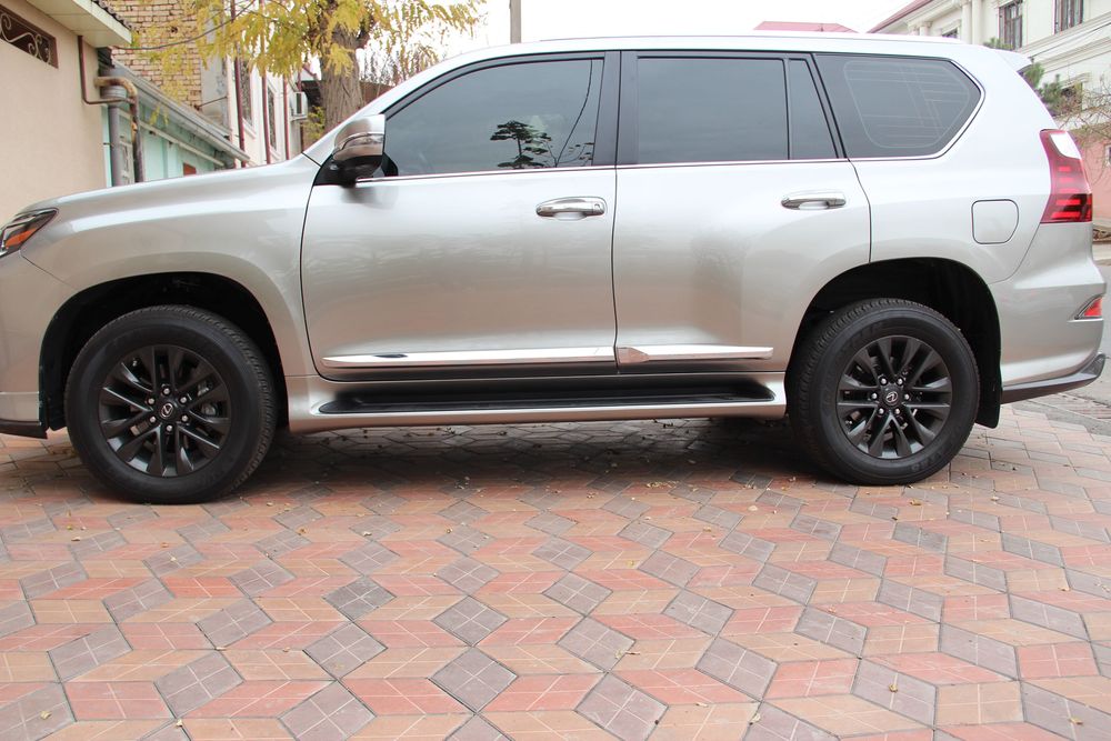 Lexus GX460 рестайлинг 2020 модельного года