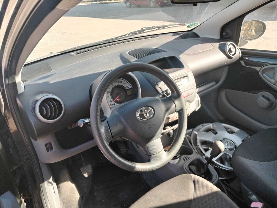 Toyota Aygo 1.0 бензин 67к.с. 2007г. На части