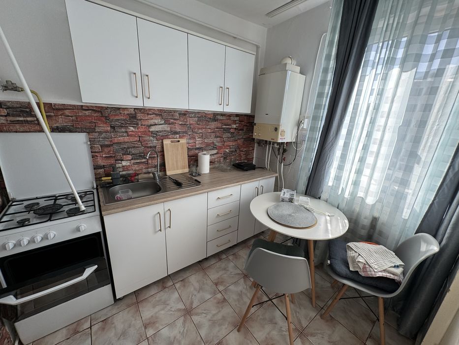 Vand apartament cu 3 camere in Zalau