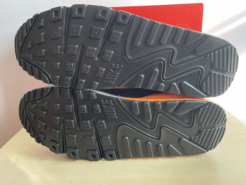 Nike Air Max 90 Drift  30.5см