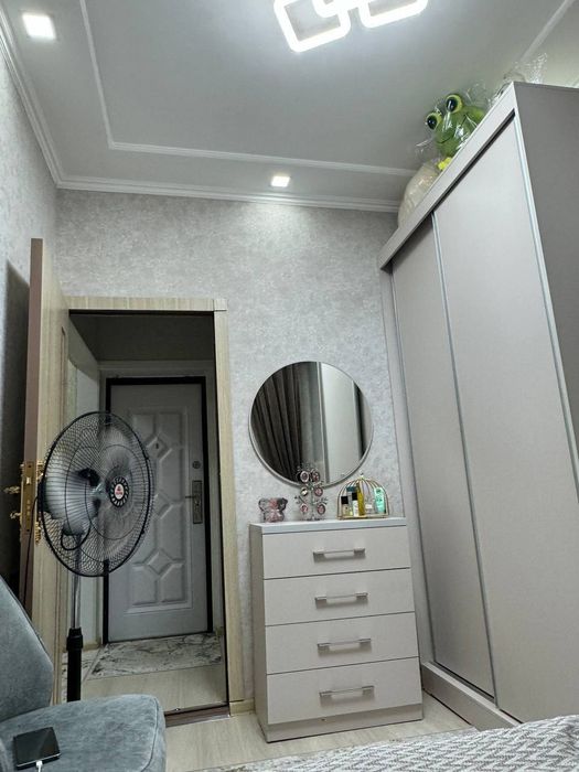 Продается 2в3 /1/4 60м2 в массив Панельный