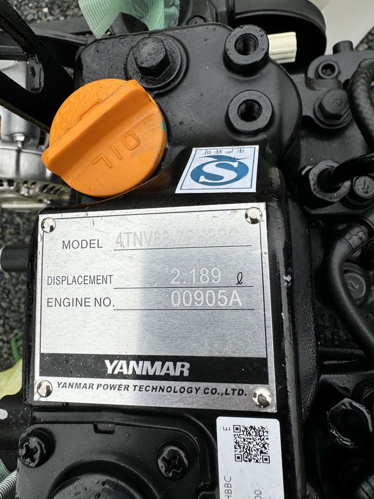 Motor Yanmar 4TNV88 nou nout