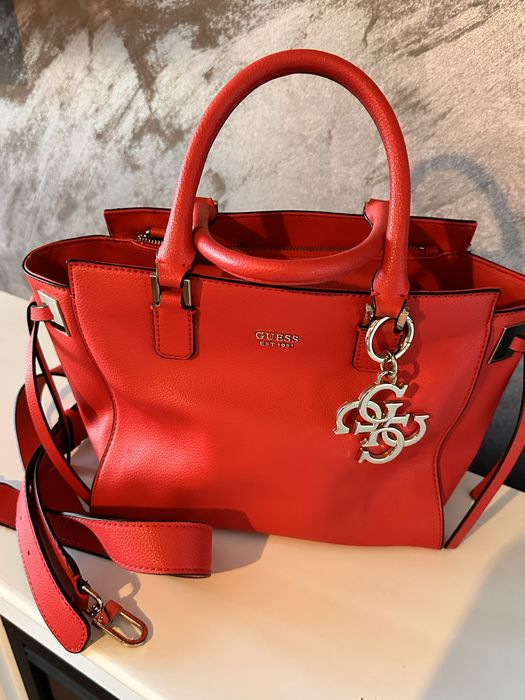 Vand geanta Guess originala
