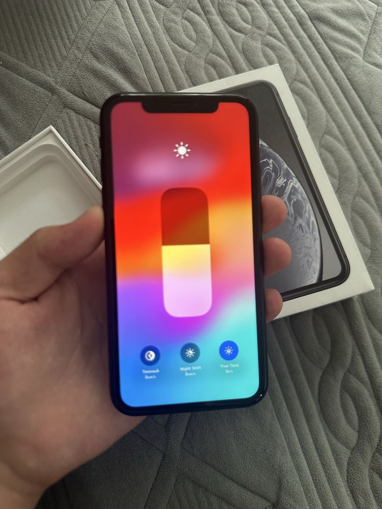 Iphone xr АКБ 80% в отличном состоянии