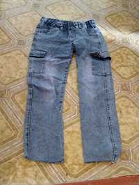 Продам джинсы в хорошем состоянии карго