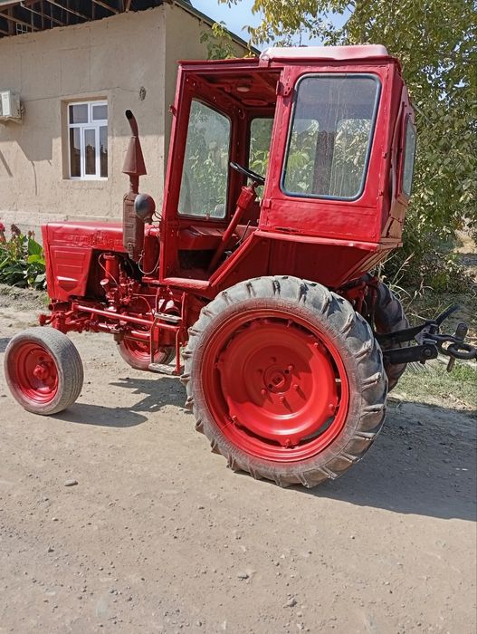 Traktor25 sotiladi