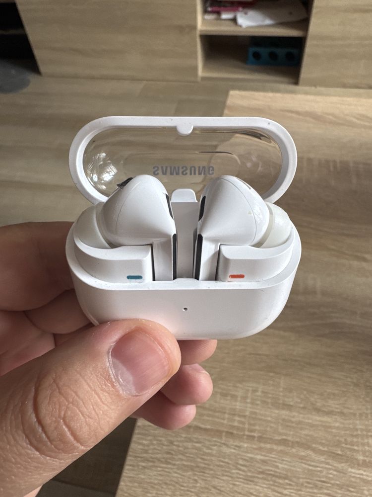 Samsung buds 3 pro