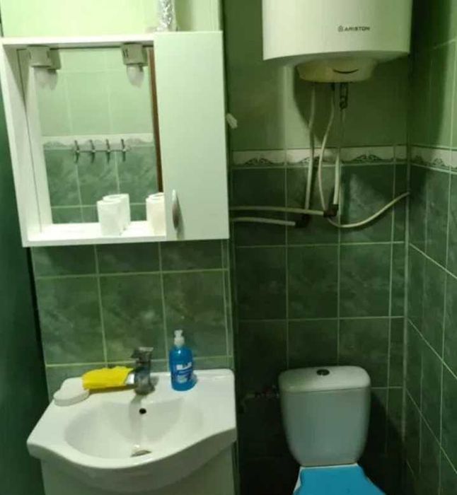 Дава се под наем Двустаен апартамент в Пловдив, Южен - 60 кв.м за 244.8 € - Снимка #2