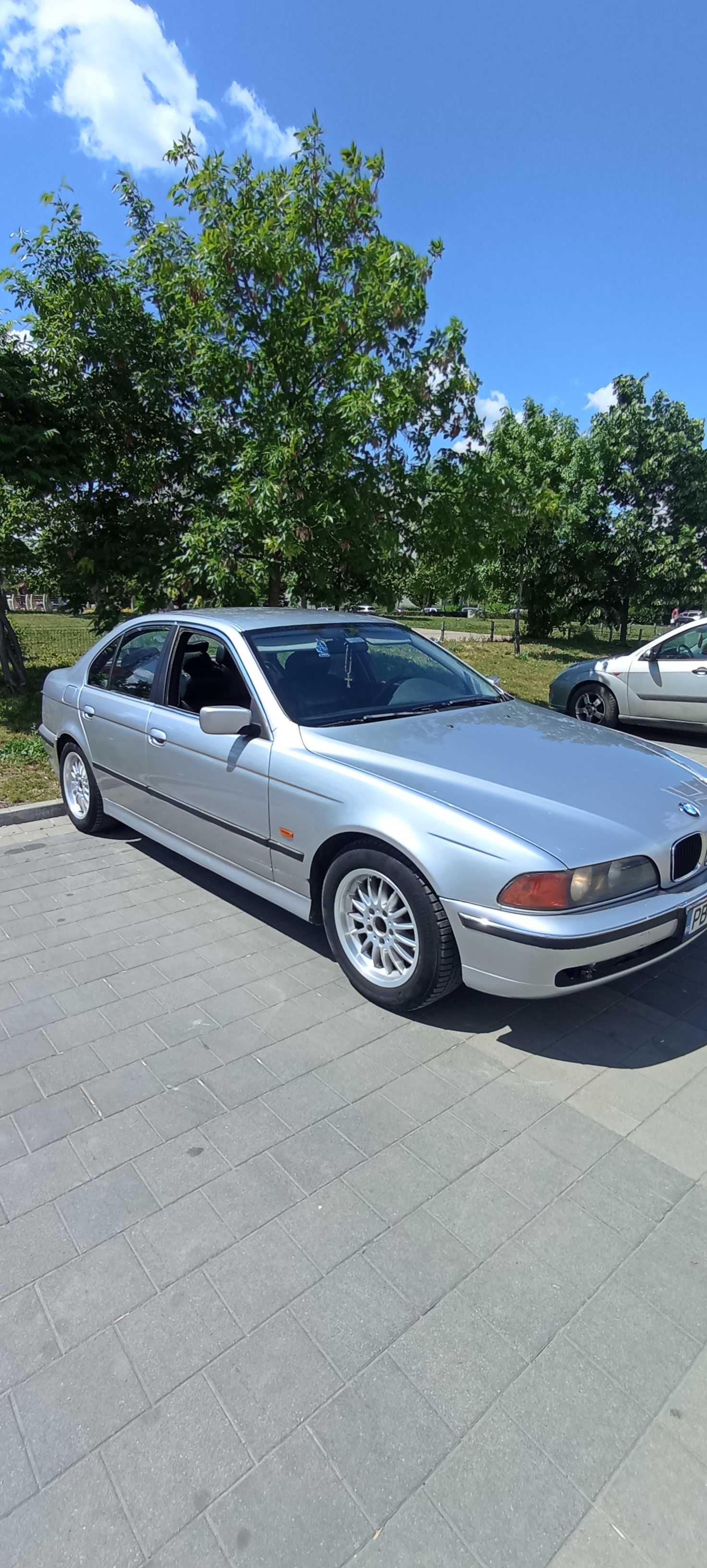 BMW 520I газ бензин