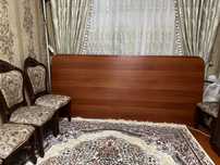 Продам стол и 12 стульев