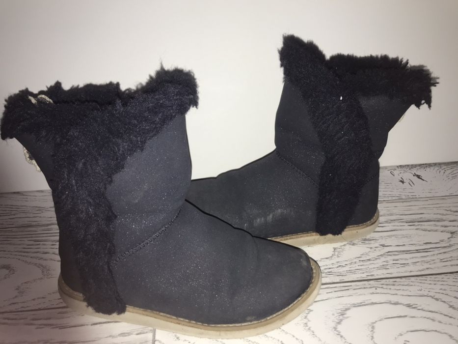 Детски ботушки на Зара