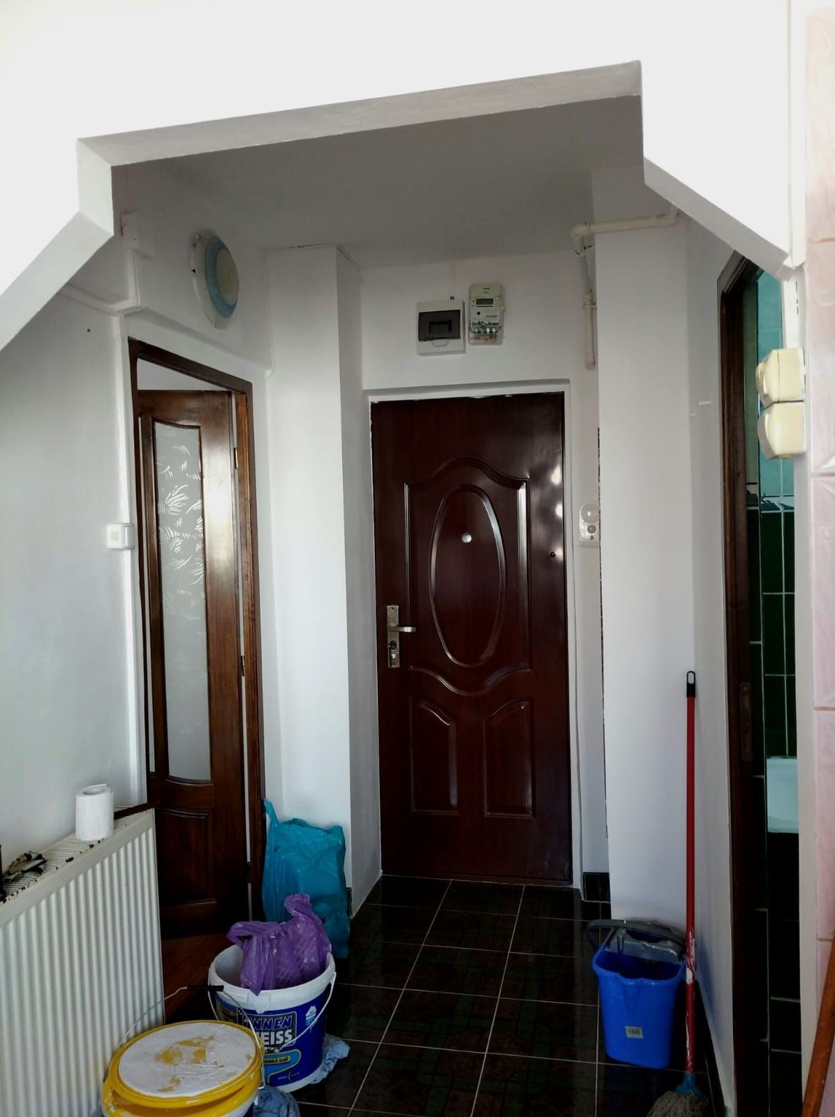 Vând apartament cu o  cameră