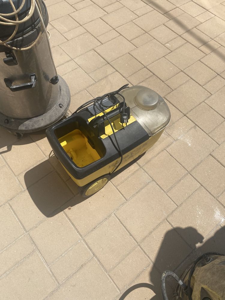 Karcher Puzzi 100 Super
