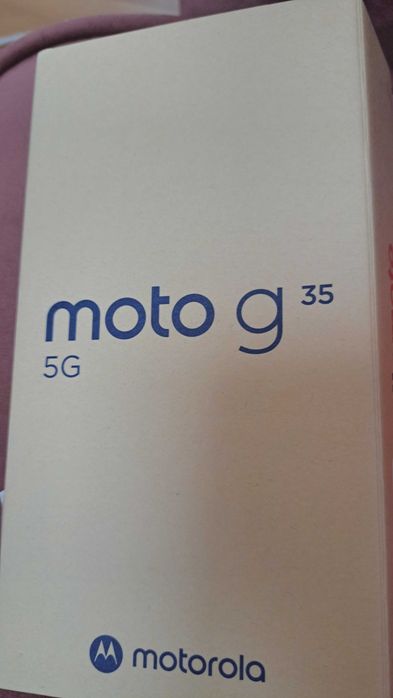 Motorola G35 цвят корал