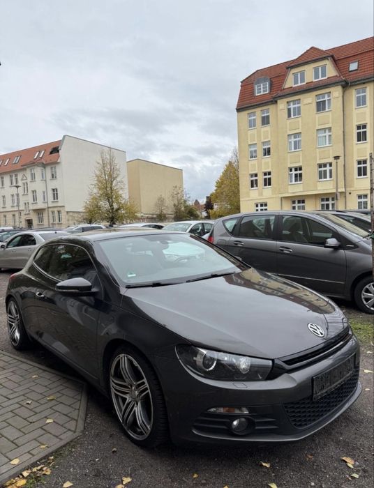 Volkswagen Scirocco 1.4tsi 160cp