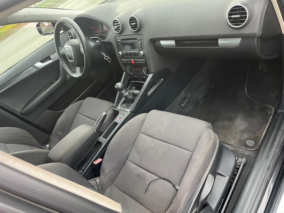 Vând Audi A3 8P 2.0 BMM