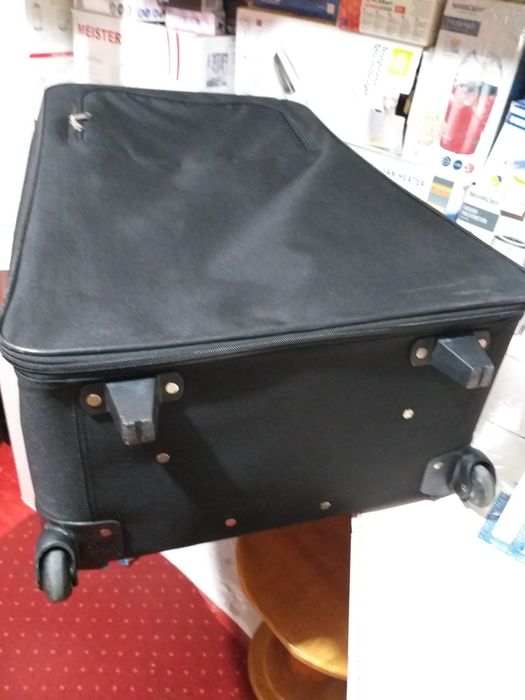 Trolar Nou Dimensiuni Mari 28 lei