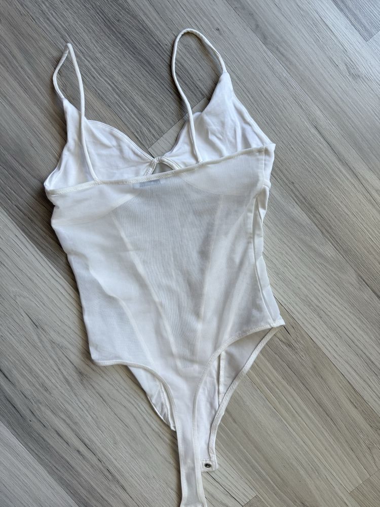 Бяло боди от Bershka в Хс