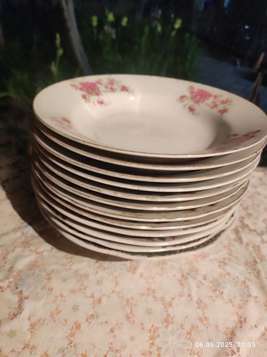 Продам тарелки для первых блюд
