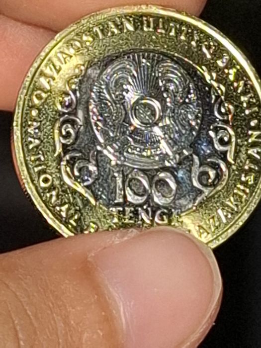 Продам юбилейную монету