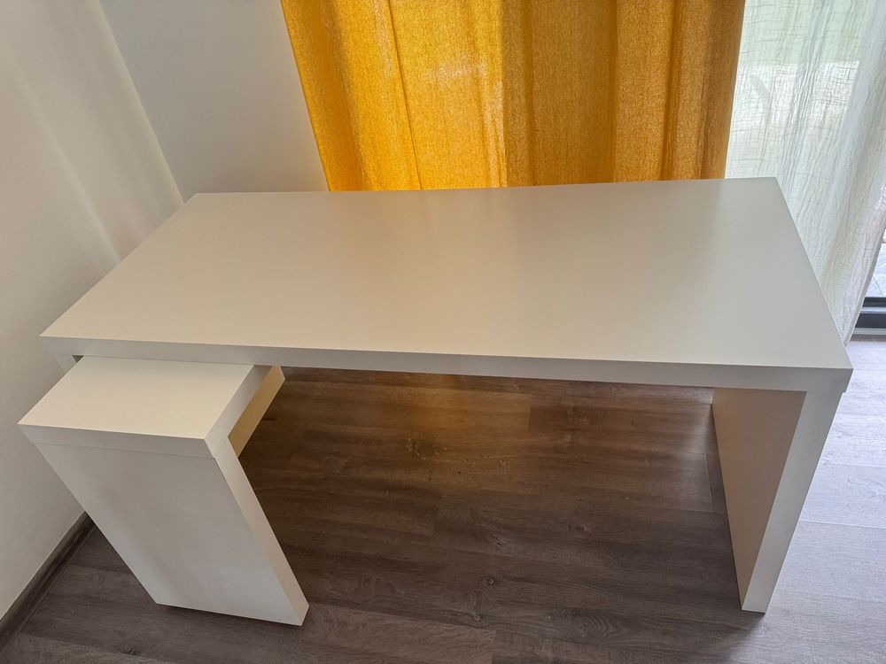Birou alb ikea stare buna